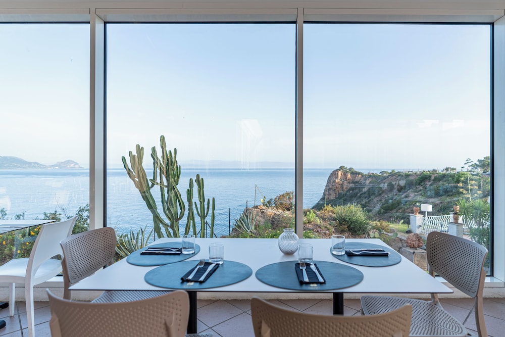 Mangia's Pollina Resort — Restaurant & bars in Pollina, Sicily