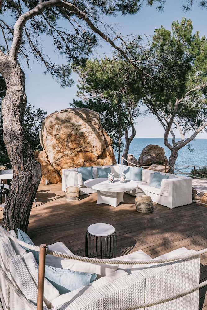 Mangia's Pollina Resort — Restaurant & bars in Pollina, Sicily