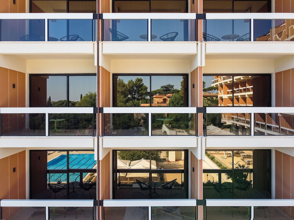 Hotel Villa Pamphili Roma — Hotel building in Rome, Lazio