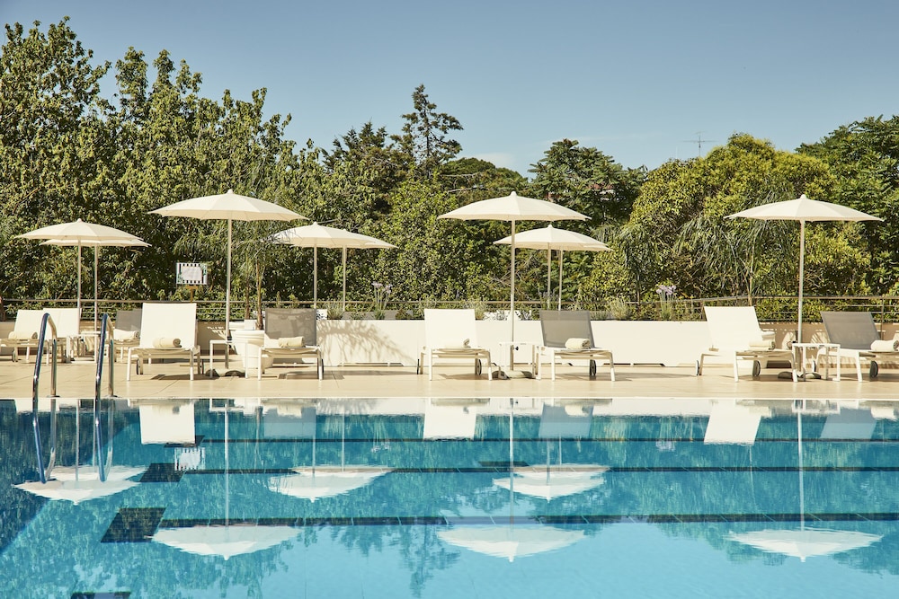 Hotel Villa Pamphili Roma — Swimming pool in Rome, Lazio