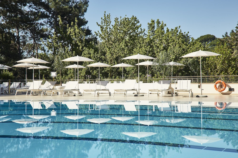 Hotel Villa Pamphili Roma — Swimming pool in Rome, Lazio
