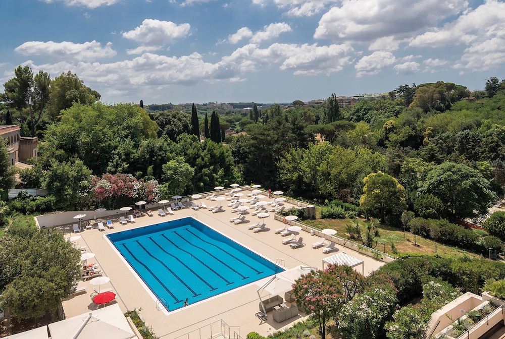 Hotel Villa Pamphili Roma — Swimming pool in Rome, Lazio