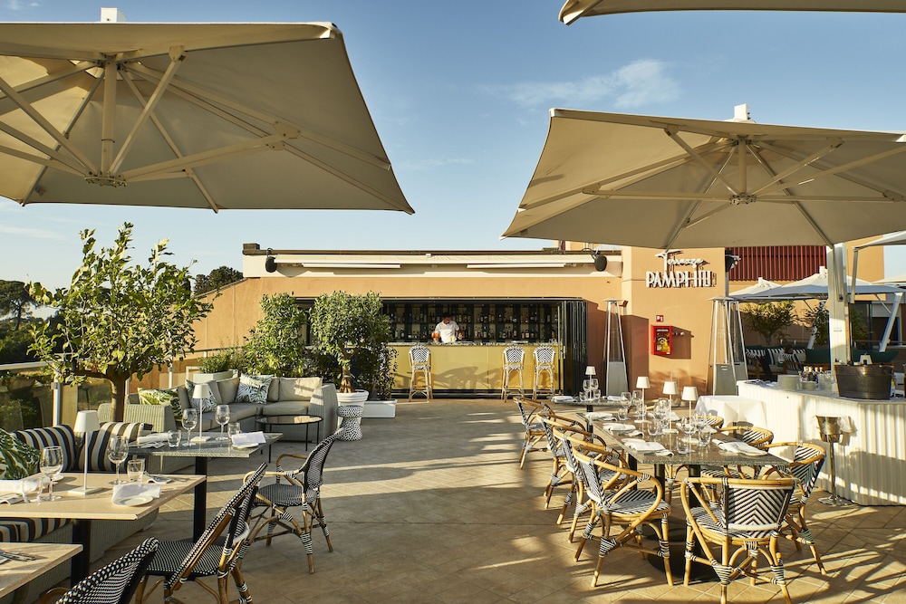 Hotel Villa Pamphili Roma — Restaurant & bars in Rome, Lazio