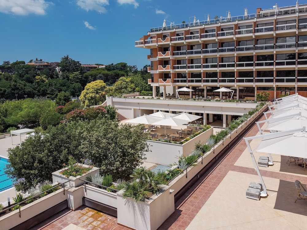 Hotel Villa Pamphili Roma — Hotel building in Rome, Lazio