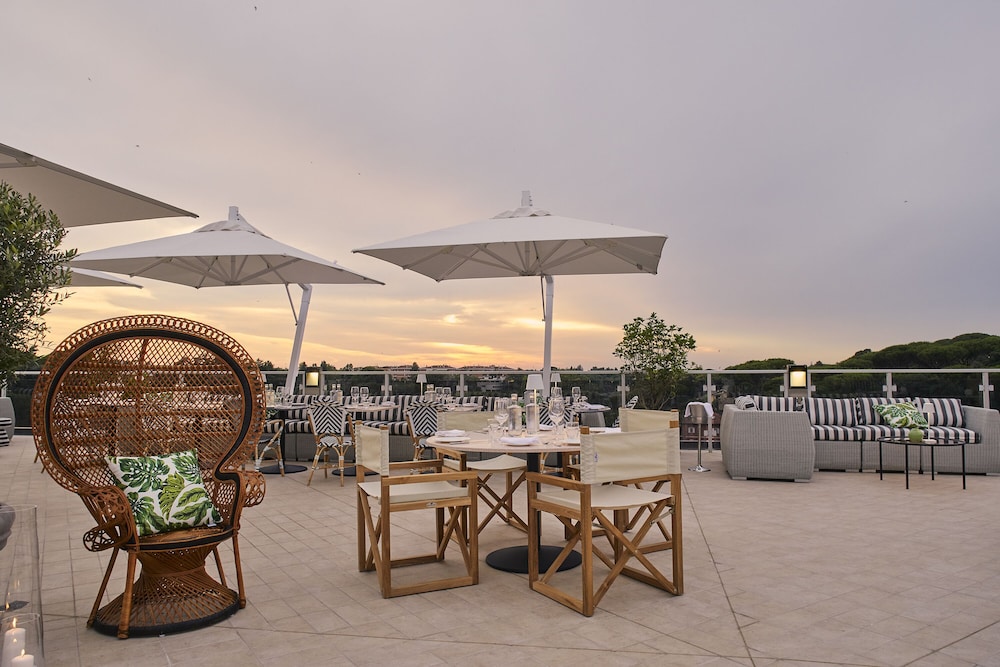 Hotel Villa Pamphili Roma — Restaurant & bars in Rome, Lazio