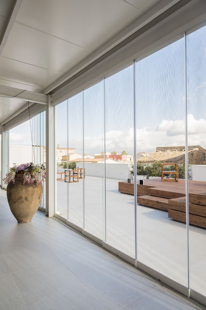 Alkamuri Posh Hotel & Spa — Hotel building in Alcamo, Sicily