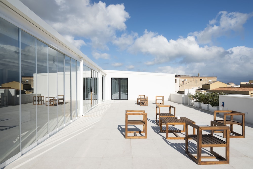 Alkamuri Posh Hotel & Spa — Hotel building in Alcamo, Sicily
