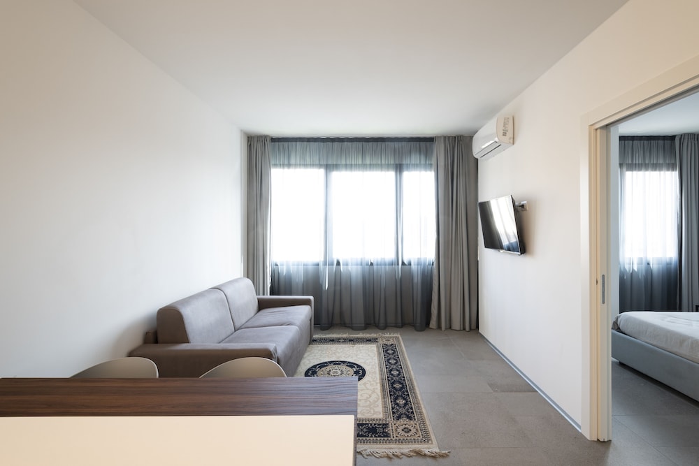 Alkamuri Posh Hotel & Spa — Hotel rooms in Alcamo, Sicily