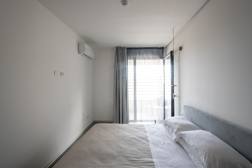 Alkamuri Posh Hotel & Spa — Hotel rooms in Alcamo, Sicily