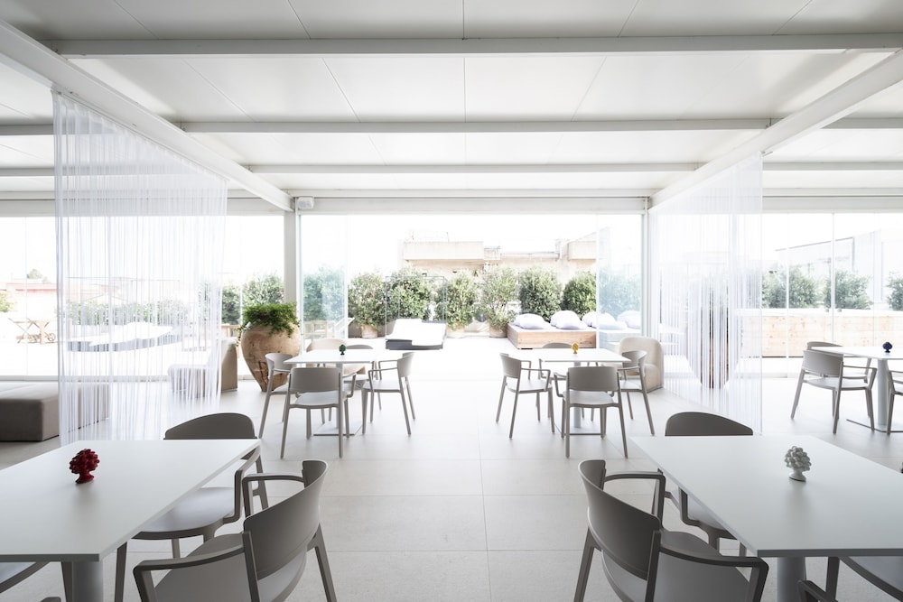 Alkamuri Posh Hotel & Spa — Restaurant & bars in Alcamo, Sicily