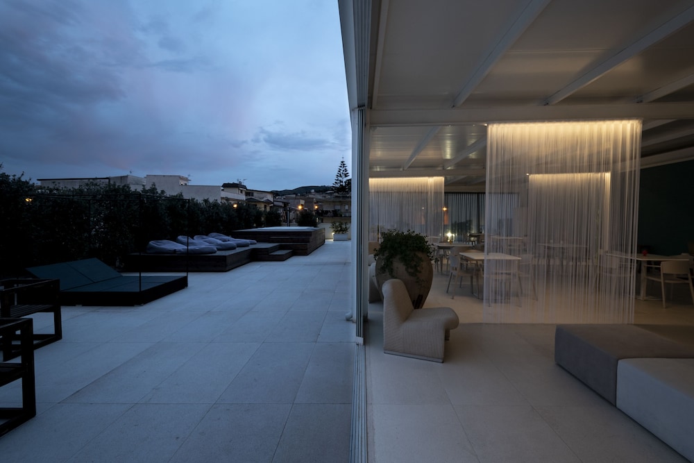 Alkamuri Posh Hotel & Spa — Restaurant & bars in Alcamo, Sicily