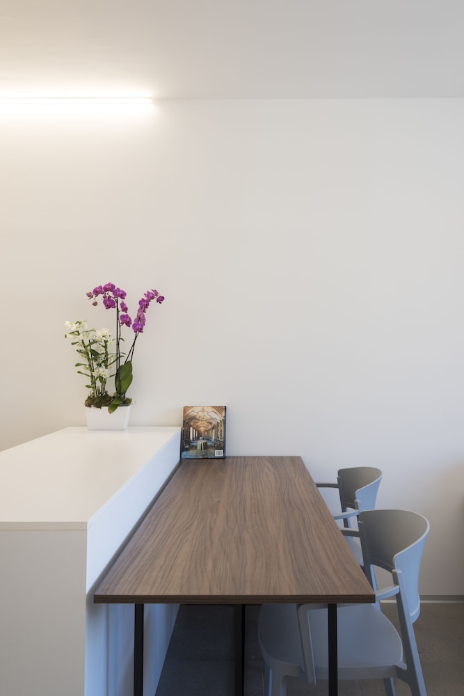 Alkamuri Posh Hotel & Spa — Hotel building in Alcamo, Sicily