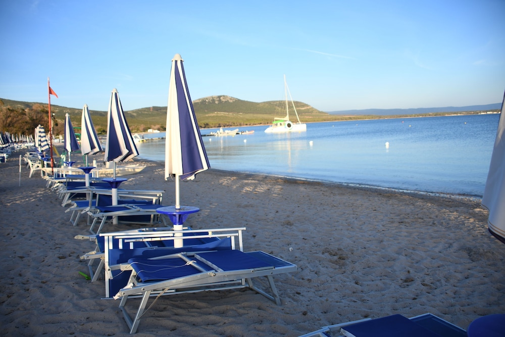 Hotel Baia Di Conte — Beach in Alghero, Sardinia