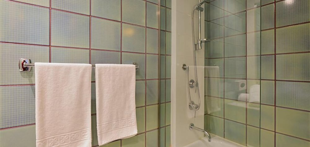 Hotel Baia Di Conte — Hotel rooms in Alghero, Sardinia