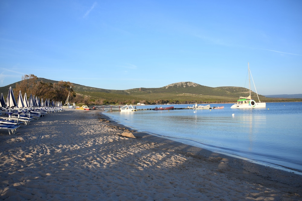 Hotel Baia Di Conte — Beach in Alghero, Sardinia