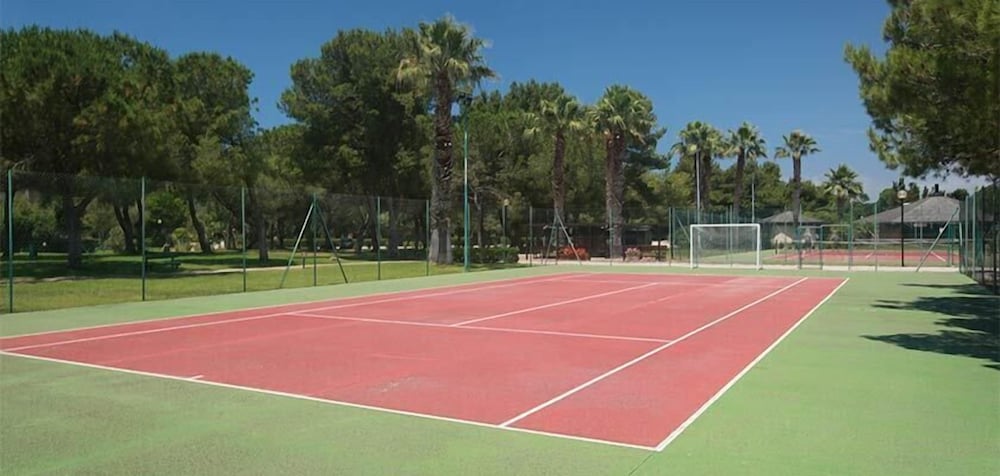 Hotel Baia Di Conte — Sports & recreation in Alghero, Sardinia