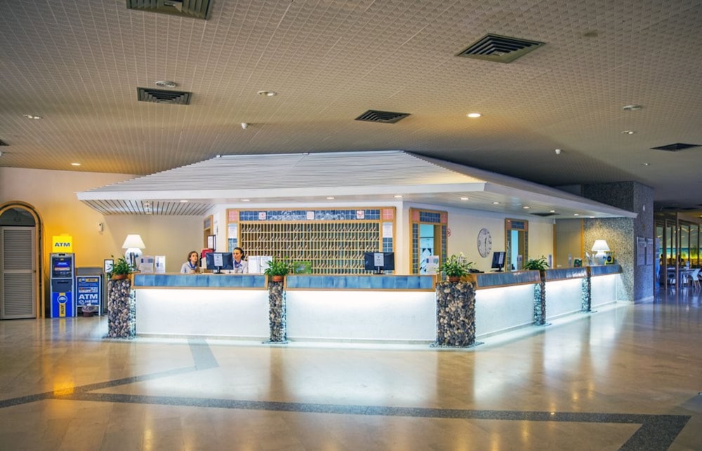Hotel Baia Di Conte — Hotel building in Alghero, Sardinia