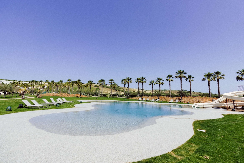 Mangia's Selinunte Resort — Swimming pool in Castelvetrano, Sicily