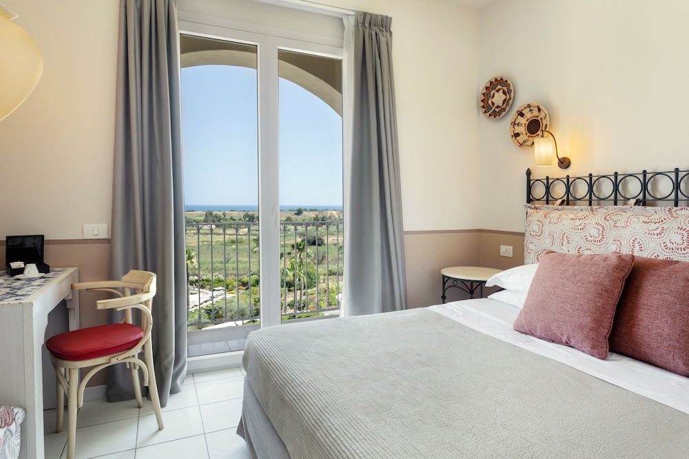 Mangia's Selinunte Resort — Hotel rooms in Castelvetrano, Sicily