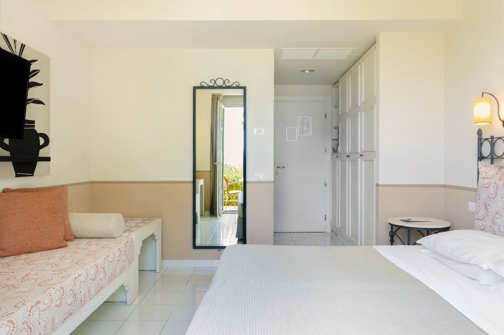 Mangia's Selinunte Resort — Hotel rooms in Castelvetrano, Sicily