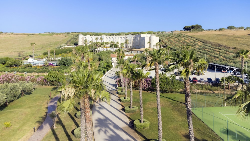 Mangia's Selinunte Resort — Hotel building in Castelvetrano, Sicily