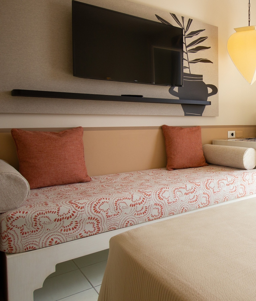 Mangia's Selinunte Resort — Hotel rooms in Castelvetrano, Sicily