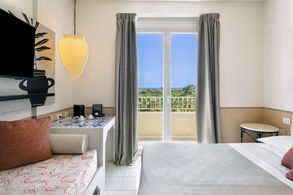 Mangia's Selinunte Resort — Hotel rooms in Castelvetrano, Sicily