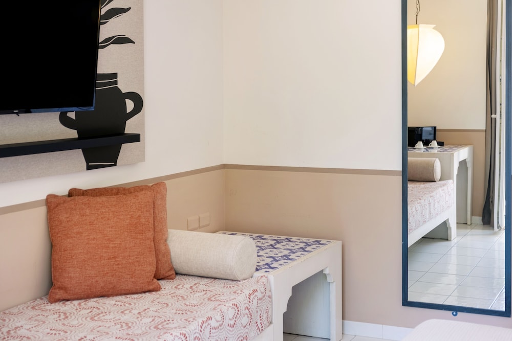 Mangia's Selinunte Resort — Hotel rooms in Castelvetrano, Sicily