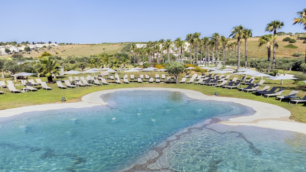 Mangia's Selinunte Resort — Swimming pool in Castelvetrano, Sicily