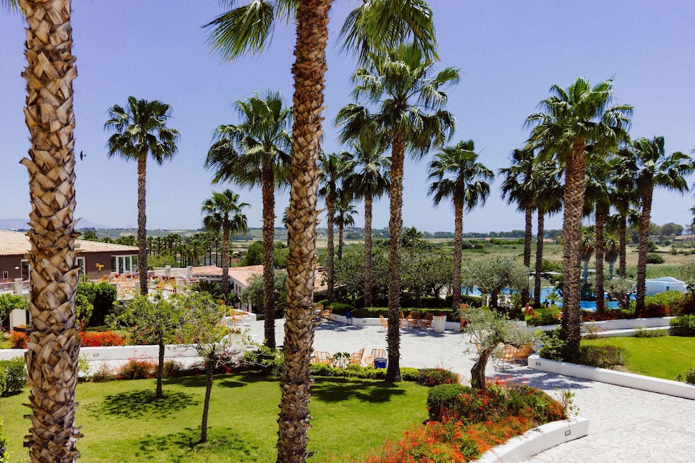 Mangia's Selinunte Resort — Hotel building in Castelvetrano, Sicily