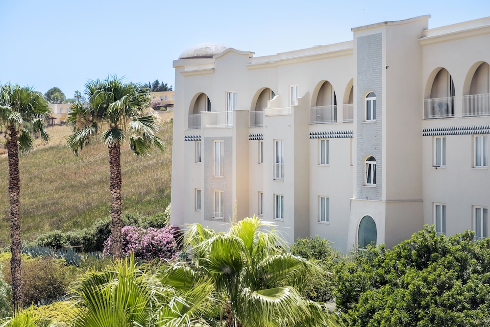 Mangia's Selinunte Resort — Hotel building in Castelvetrano, Sicily