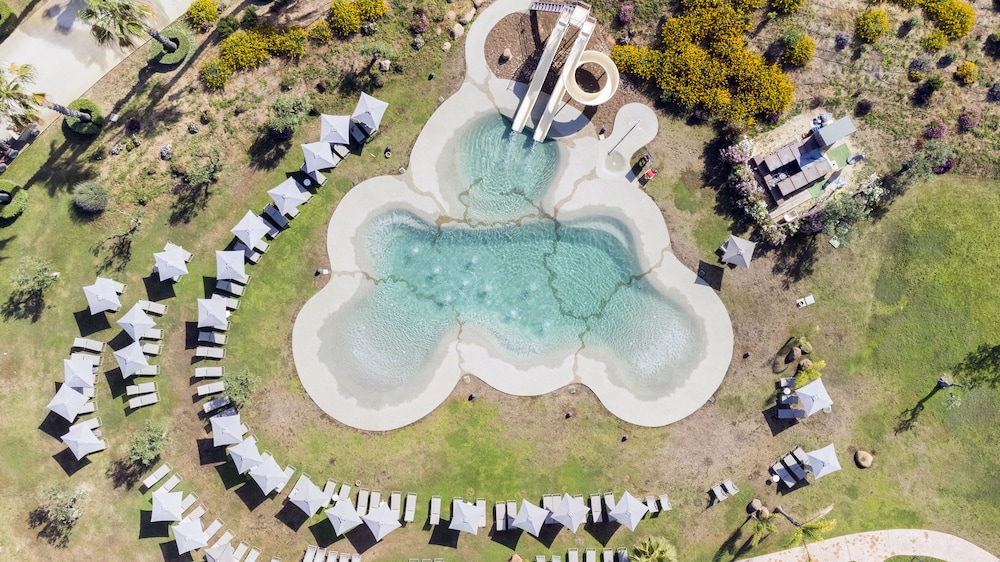 Mangia's Selinunte Resort — Swimming pool in Castelvetrano, Sicily