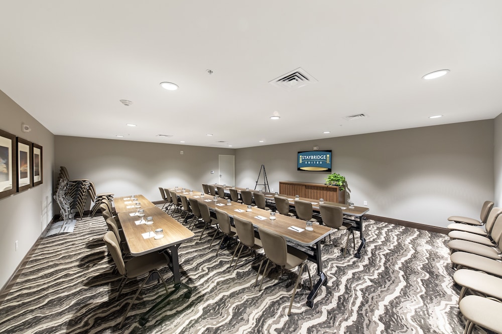 Staybridge Suites Naples – Marco Island by IHG — Hotel building in Lely Resort, Florida