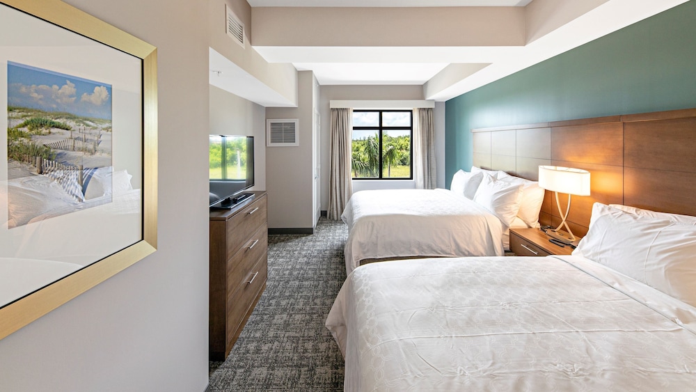 Staybridge Suites Naples – Marco Island by IHG — Hotel rooms in Lely Resort, Florida
