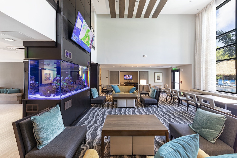 Staybridge Suites Naples – Marco Island by IHG — Hotel building in Lely Resort, Florida
