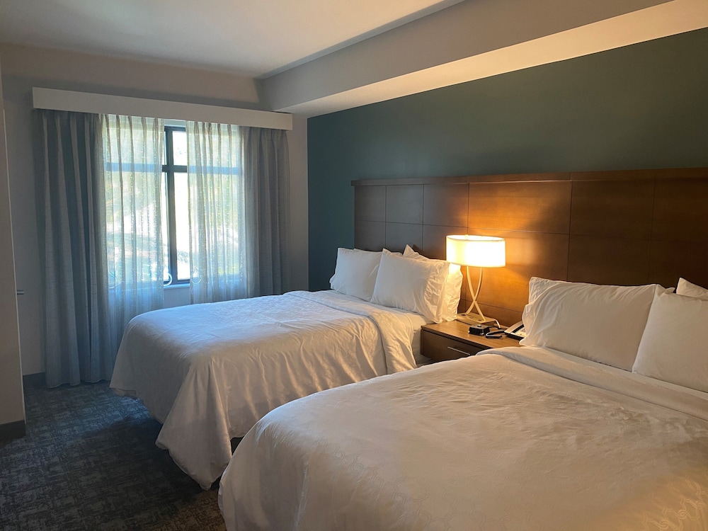Staybridge Suites Naples – Marco Island by IHG — Hotel rooms in Lely Resort, Florida