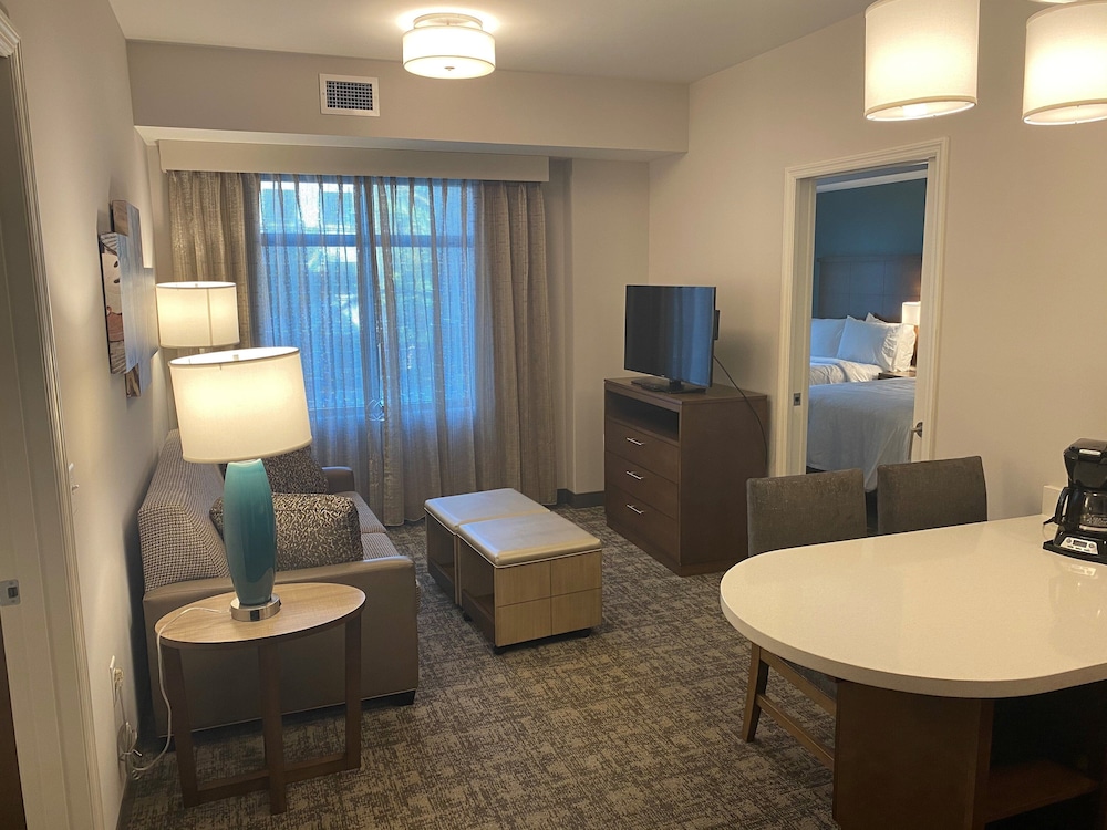 Staybridge Suites Naples – Marco Island by IHG — Hotel rooms in Lely Resort, Florida