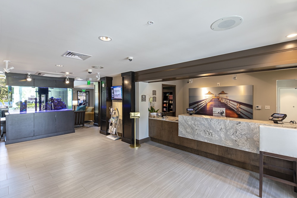 Staybridge Suites Naples – Marco Island by IHG — Hotel building in Lely Resort, Florida