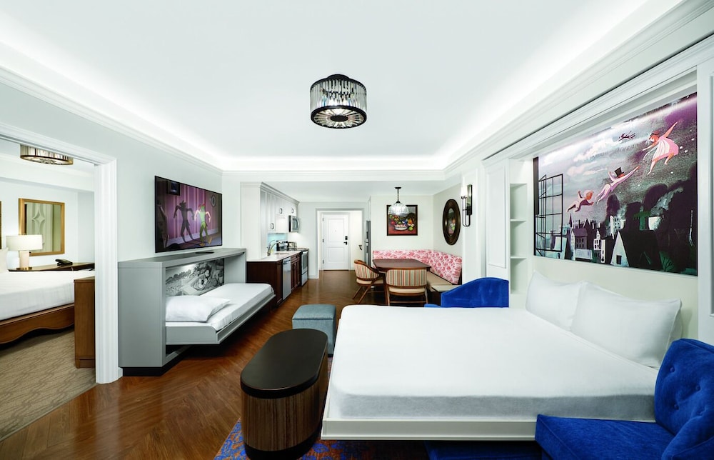 Disney's Riviera Resort — Hotel rooms in Walt Disney World Resort, Florida