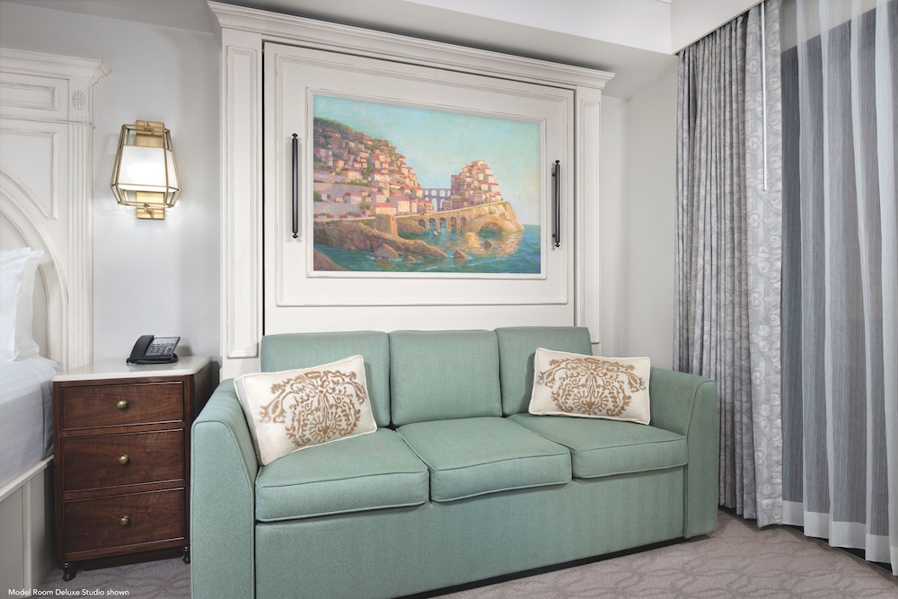 Disney's Riviera Resort — Hotel rooms in Walt Disney World Resort, Florida