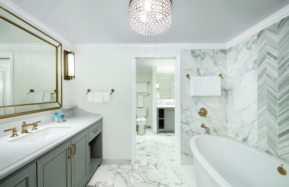 Disney's Riviera Resort — Hotel rooms in Walt Disney World Resort, Florida