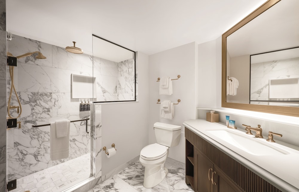 Disney's Riviera Resort — Hotel rooms in Walt Disney World Resort, Florida