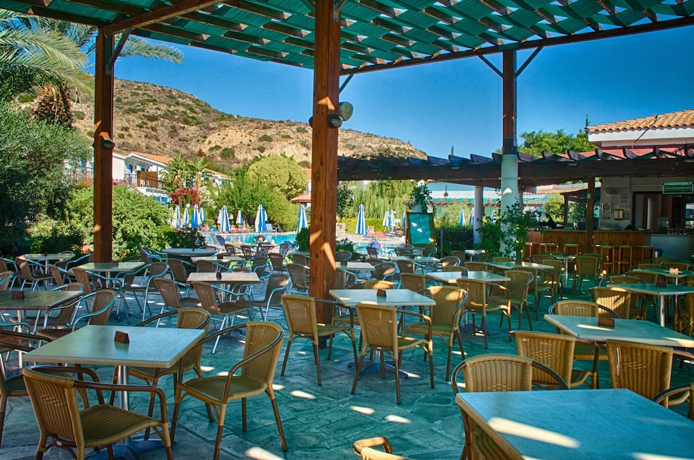 Hylatio Tourist Village — Restaurant & bars in Pissouri, Limassol Region