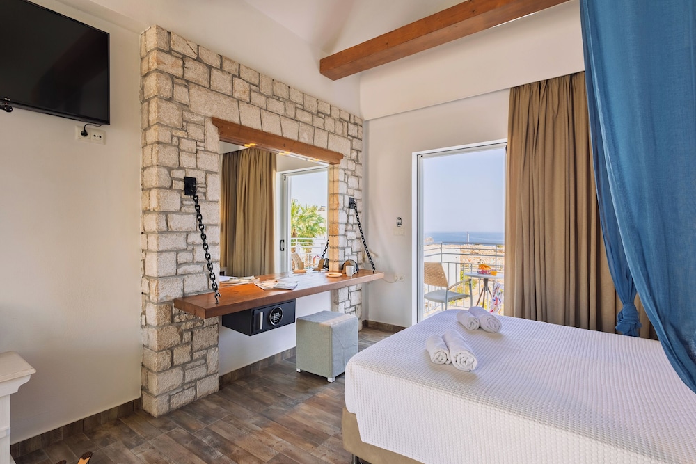 Lindos View Hotel — Hotel rooms in Lindos, South Aegean