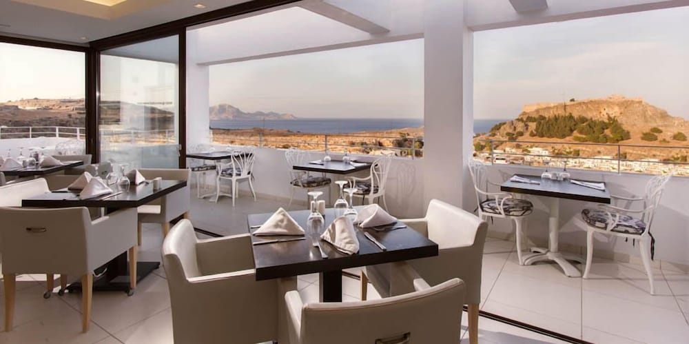 Lindos View Hotel — Restaurant & bars in Lindos, South Aegean