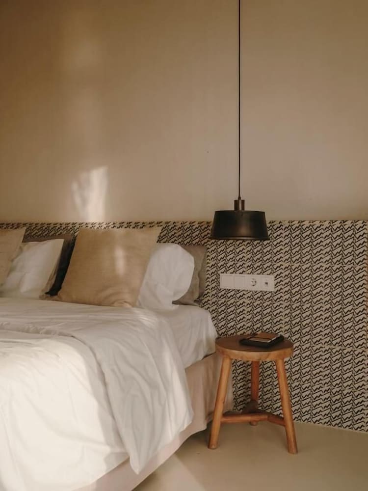 The Wild By Interni — Hotel rooms in Kalafatis, South Aegean