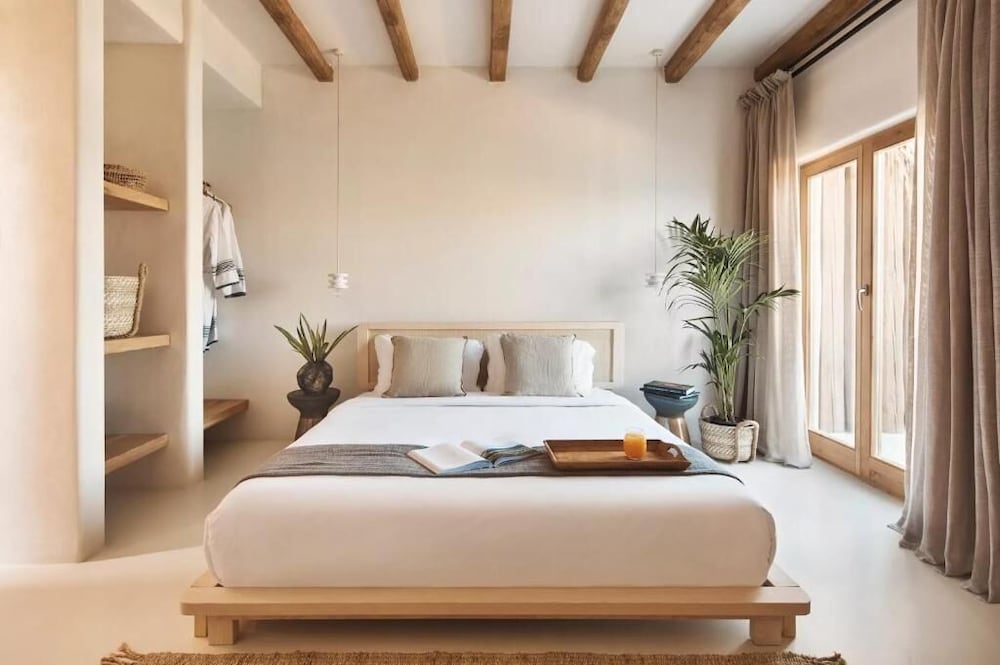 The Wild By Interni — Hotel rooms in Kalafatis, South Aegean