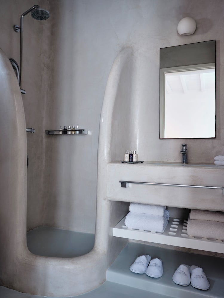 Mykonos No5 — Hotel rooms in Ornos, South Aegean