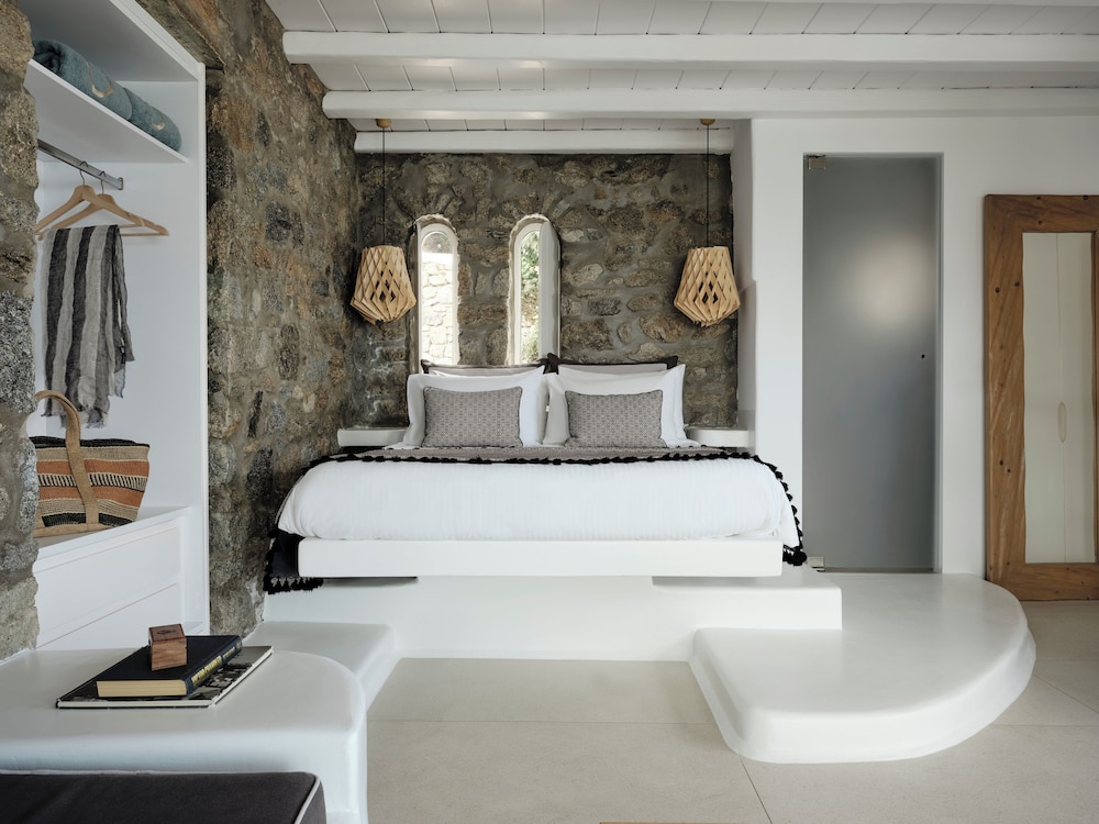 Mykonos No5 — Hotel rooms in Ornos, South Aegean