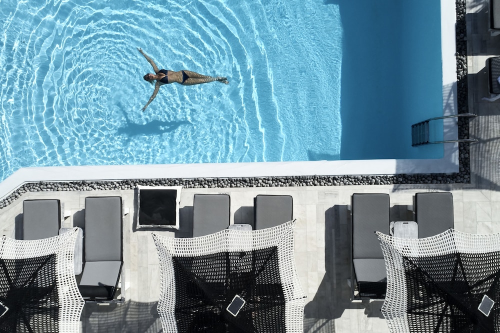 Mykonos No5 — Swimming pool in Ornos, South Aegean